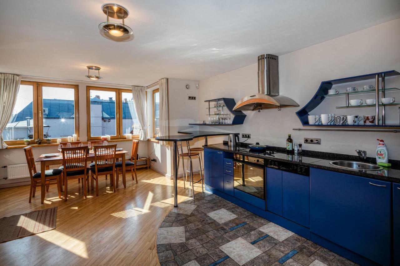 Old Riga Aldaru Street 2 Level Apartment With Terrace 외부 사진