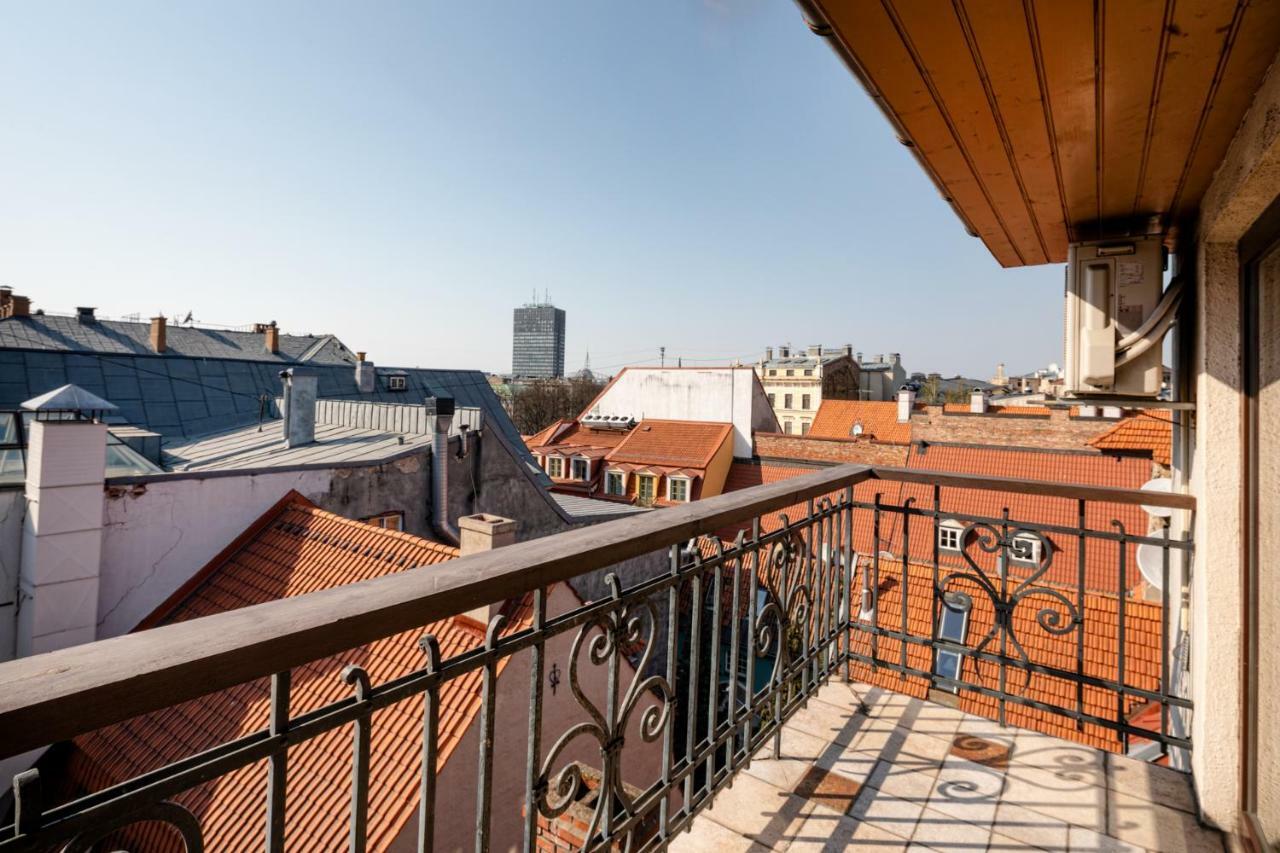 Old Riga Aldaru Street 2 Level Apartment With Terrace 외부 사진