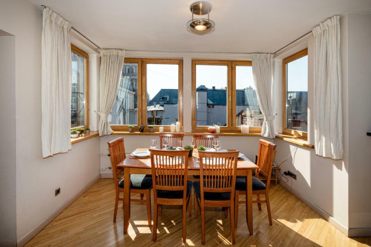 Old Riga Aldaru Street 2 Level Apartment With Terrace 외부 사진