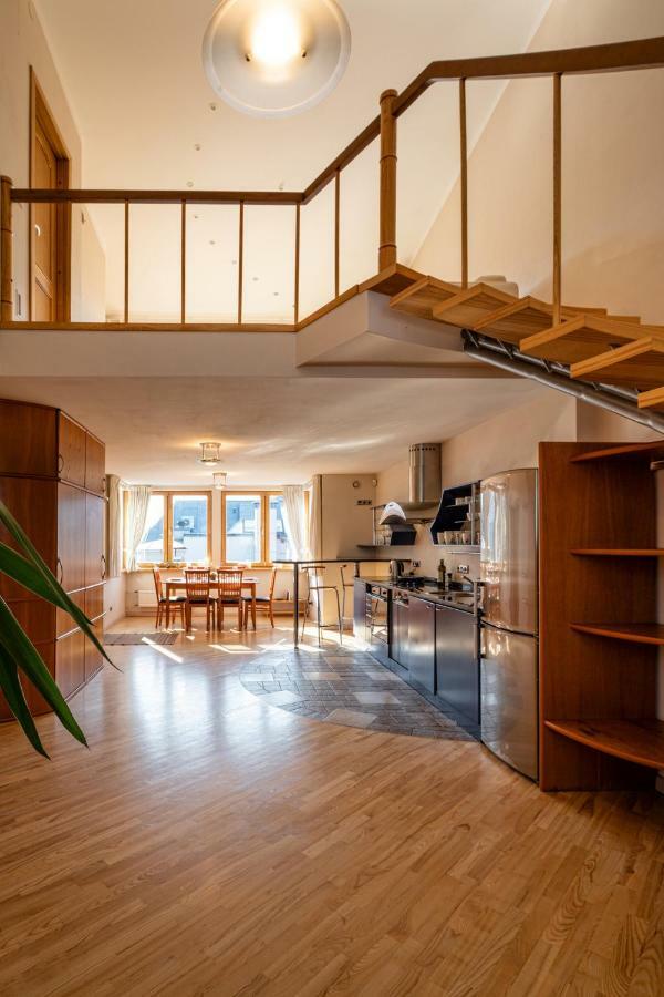 Old Riga Aldaru Street 2 Level Apartment With Terrace 외부 사진